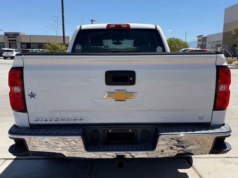 Used 2018 Chevrolet Silverado 1500 LT w/ All Star Edition AWD/4WD image 5