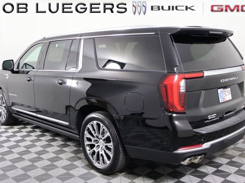 Used 2026 GMC Yukon XL Denali w/ Denali Reserve Package AWD/4WD image 4