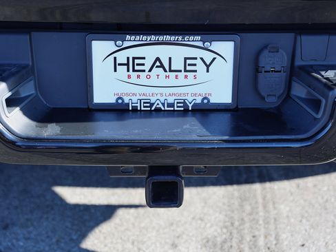 Used 2023 RAM 1500 Tradesman w/ Night Edition image 13