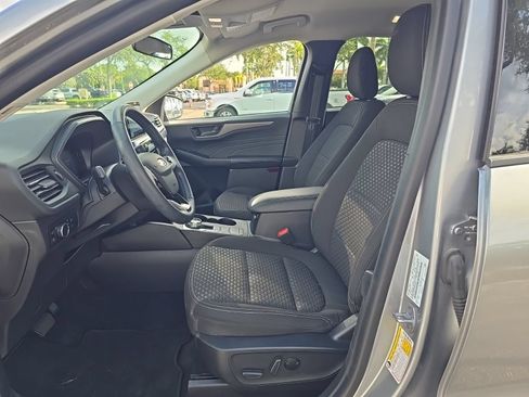 Used 2023 Ford Escape Active AWD/4WD image 5