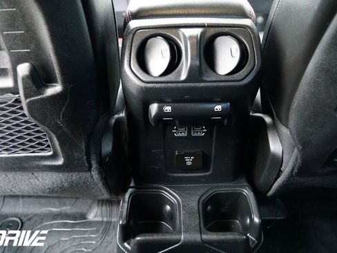 Used 2022 Jeep Gladiator Rubicon w/ Trailer Tow Package image 36