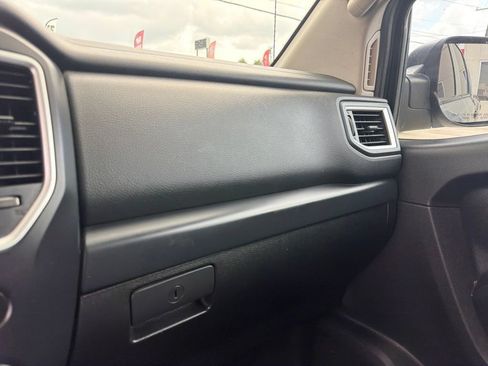 Used 2017 Nissan Titan S RWD image 18