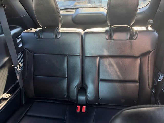 Used 2020 Ford Explorer Limited RWD image 12
