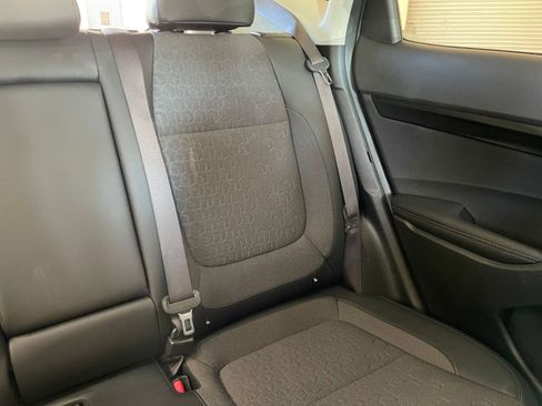 Used 2025 Kia Seltos S image 33