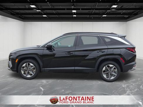 Used 2025 Hyundai Tucson SEL AWD/4WD image 2