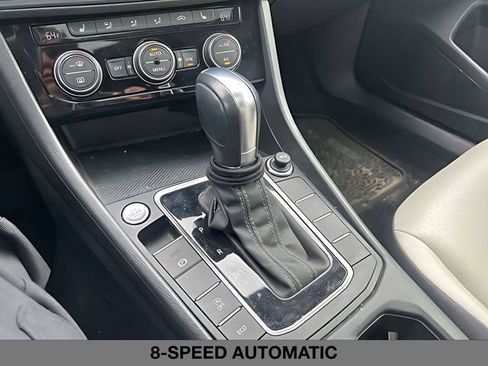 Used 2019 Volkswagen Jetta R-Line FWD image 32