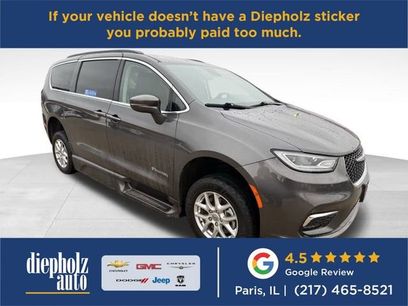 Used 2022 Chrysler Pacifica Touring-L