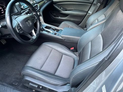 Used 2021 Honda Accord Sport image 10