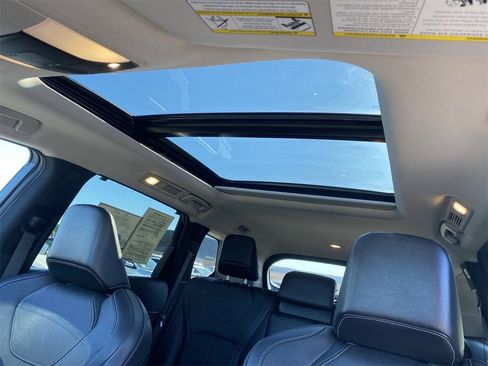 Certified 2022 INFINITI QX60 Luxe w/ Cargo Package image 36