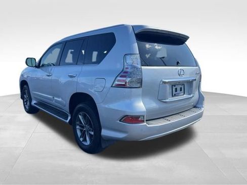 Used 2014 Lexus GX 460 w/ Premium Package image 5