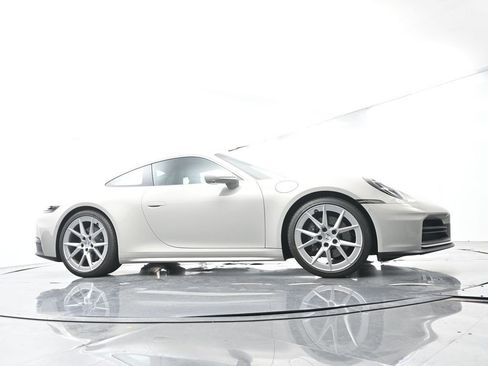 Certified 2025 Porsche 911 Carrera RWD image 52