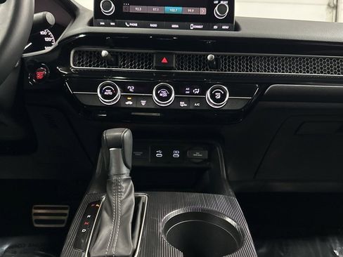 Used 2025 Honda Civic Sport image 24