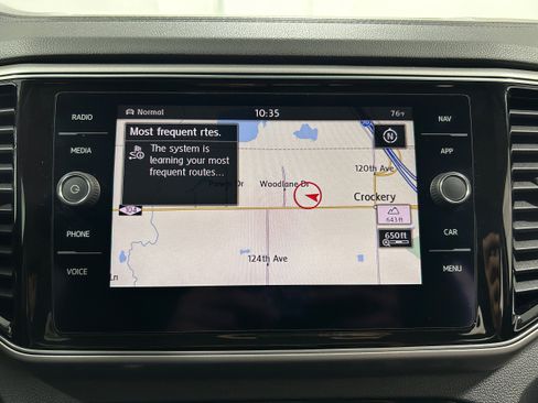 Used 2018 Volkswagen Atlas SEL Premium AWD/4WD image 8