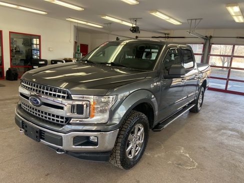 Used 2019 Ford F150 XLT w/ Equipment Group 302A Luxury image 3