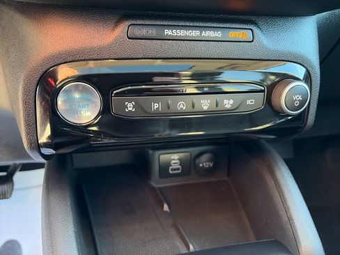 Used 2024 Ford Escape Platinum w/ Premium Technology Package image 24