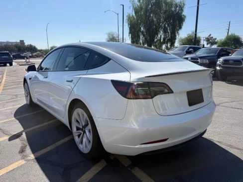Used 2021 Tesla Model 3 Standard Range Plus RWD image 5