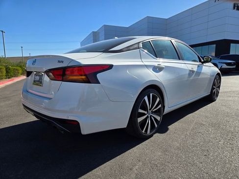 Used 2022 Nissan Altima 2.5 SR image 6