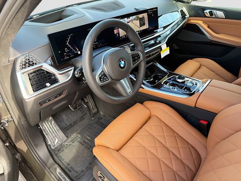 New 2026 BMW X7 xDrive40i w/ M Sport Package image 28