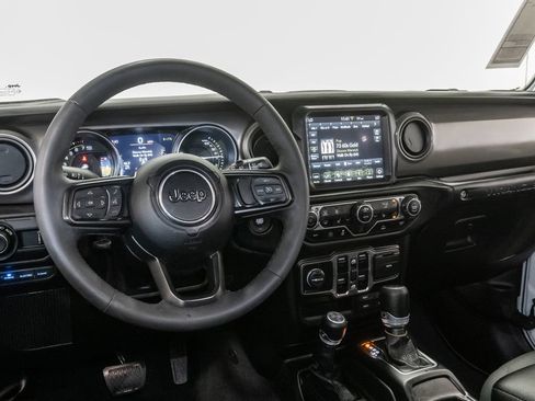 Used 2023 Jeep Wrangler Unlimited w/ Sun & Screen Package AWD/4WD image 8