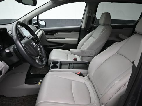 Certified 2023 Honda Odyssey Touring image 30
