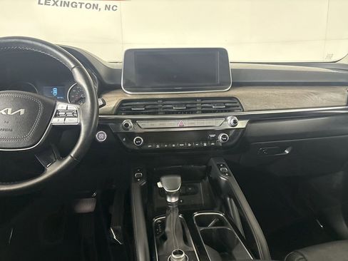 Used 2022 Kia Telluride EX w/ EX Premium Package image 24