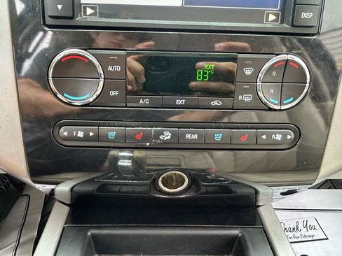 Used 2012 Ford Expedition Limited AWD/4WD image 25