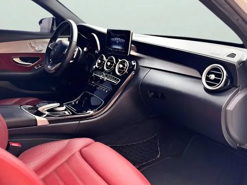 Used 2016 Mercedes-Benz C 300 Sedan image 23