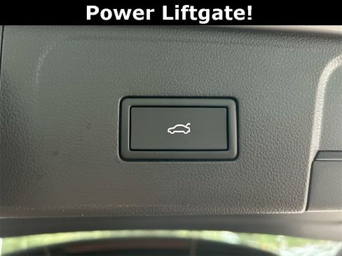 New 2026 Volkswagen Atlas SE image 47