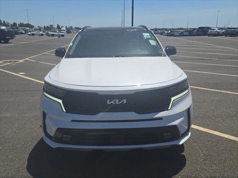 Used 2022 Kia Sorento SX FWD image 3