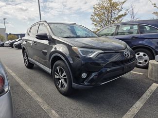 Used 2016 Toyota RAV4 XLE video 1