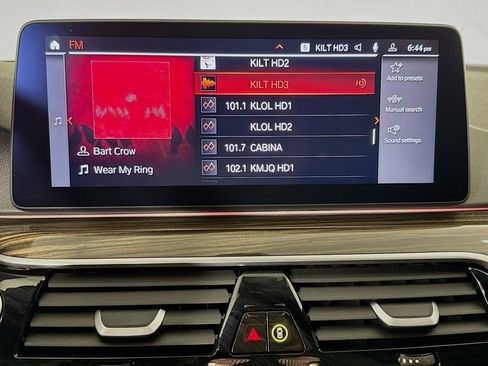 Used 2023 BMW 530i w/ Convenience Package image 17