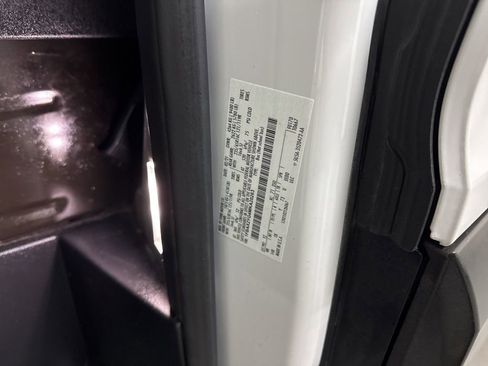 Used 2021 Ford Transit 350 XLT image 56