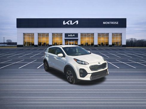 Used 2022 Kia Sportage LX FWD image 3