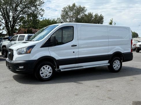 Used 2024 Ford Transit 250 Low Roof w/ Exterior Upgrade Package image 93