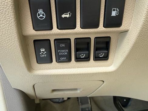 Used 2011 Nissan Murano SL w/ Navigation Pkg AWD/4WD image 20