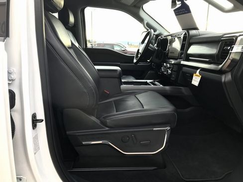 Certified 2024 Ford F350 Lariat w/ Lariat Ultimate Package image 23