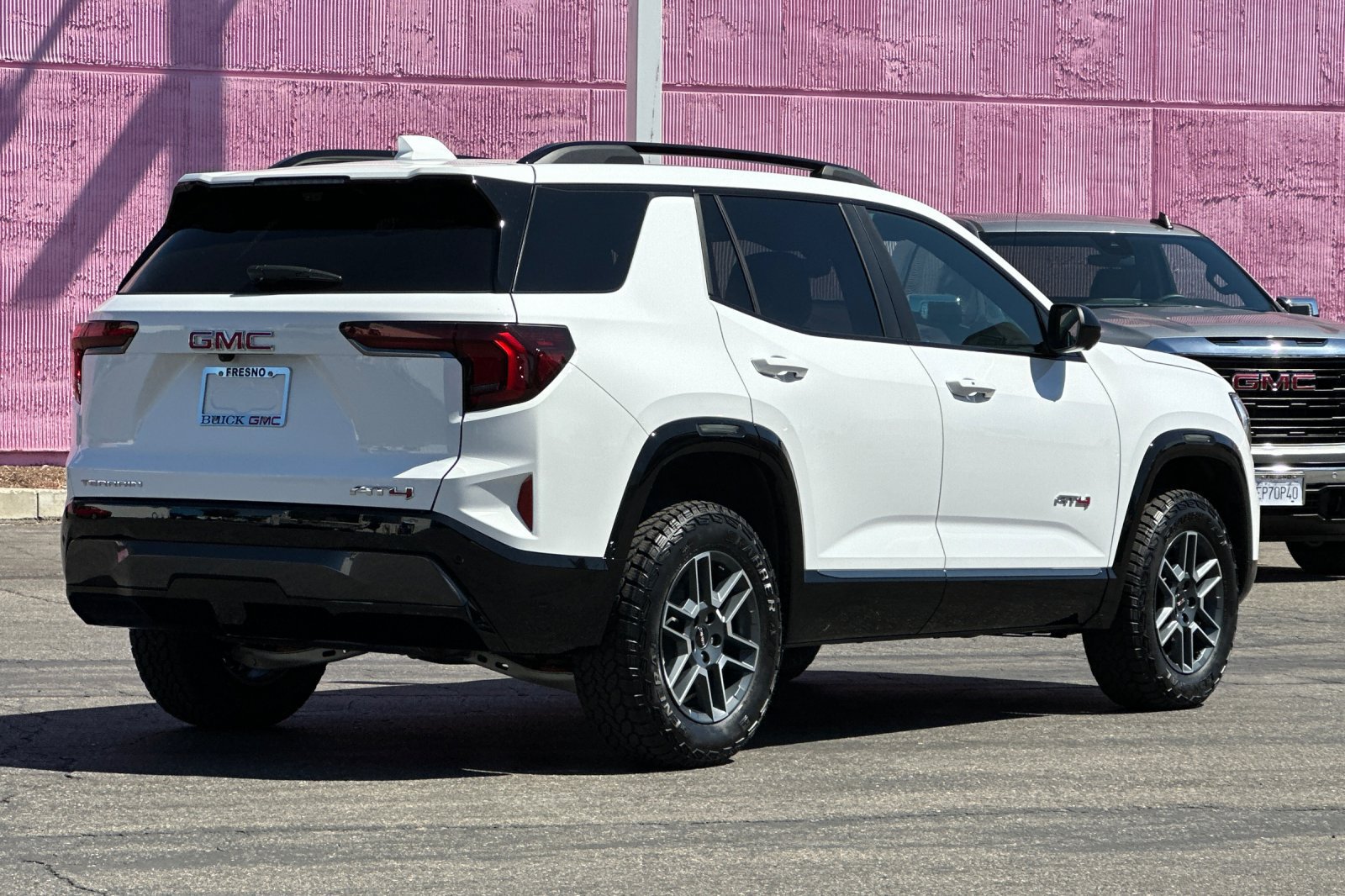 New 2026 GMC Terrain AT4 w/ Technology Package II AWD/4WD image 4