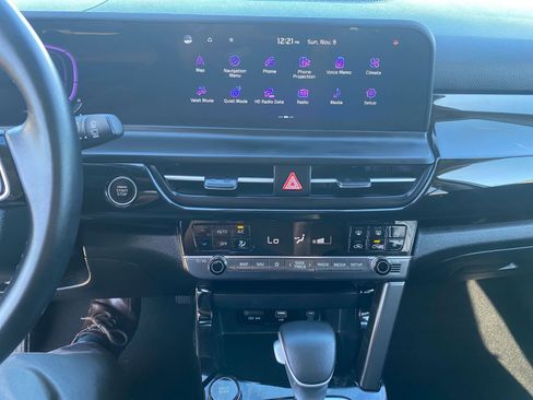 Used 2025 Kia Seltos S image 18