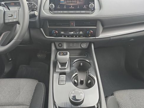 New 2026 Nissan Rogue SV AWD/4WD image 3