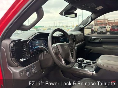 Used 2024 Chevrolet Silverado 1500 ZR2 image 26