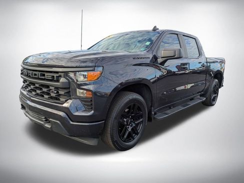 Used 2023 Chevrolet Silverado 1500 Custom w/ LPO, Dark Essentials Package RWD image 8