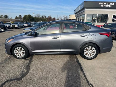 Used 2018 Hyundai Accent SE image 6