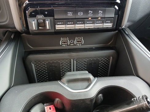 New 2026 RAM 3500 Big Horn w/ Laramie Trim Package image 41