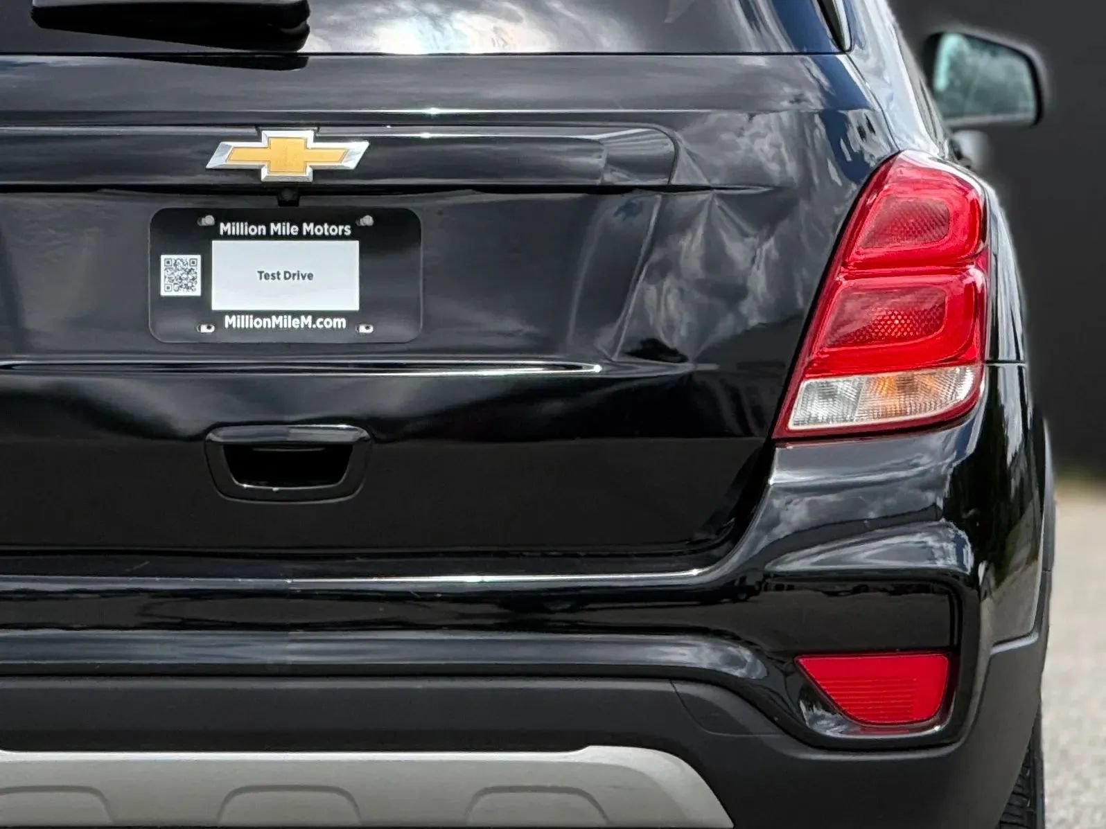 Used 2021 Chevrolet Trax LT FWD image 14