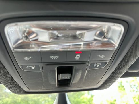 Used 2018 Audi Q3 2.0T Premium Plus w/ Premium Plus Package AWD/4WD image 25