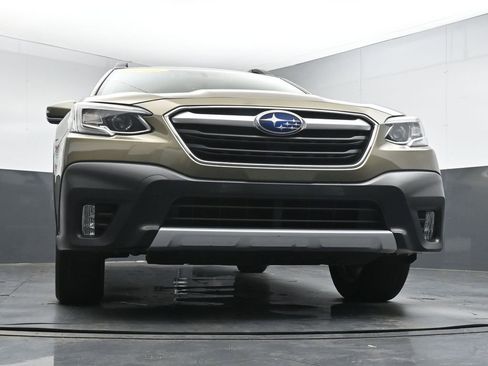 Used 2022 Subaru Outback Limited AWD/4WD image 34