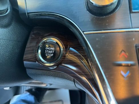 Used 2014 Toyota Avalon XLE Touring image 23