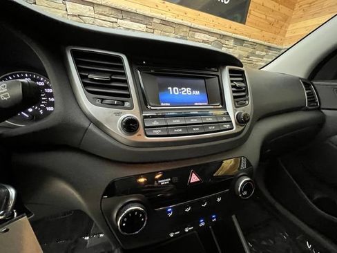 Used 2016 Hyundai Tucson SE w/ Option Group 02 AWD/4WD image 23
