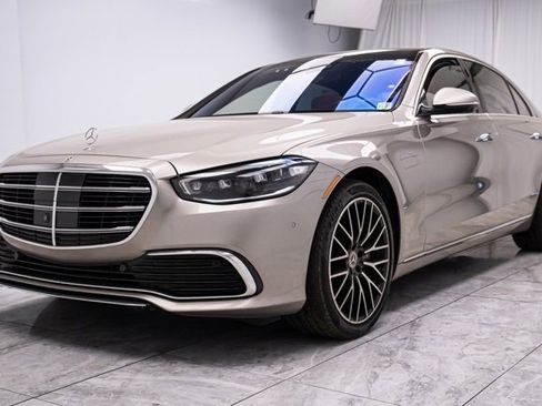 Used 2022 Mercedes-Benz S 580 4MATIC Sedan image 6