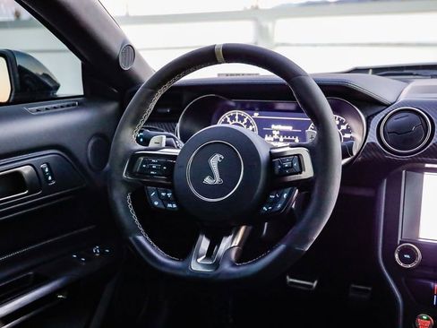 Used 2021 Ford Mustang Shelby GT500 w/ Technology Package image 16